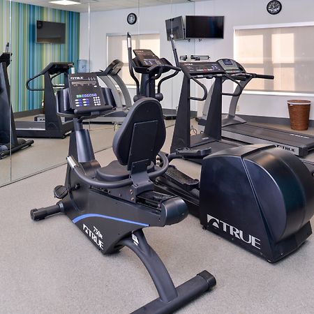 Holiday Inn Express Hotel & Suites St. Louis West-O'Fallon By Ihg Εξωτερικό φωτογραφία