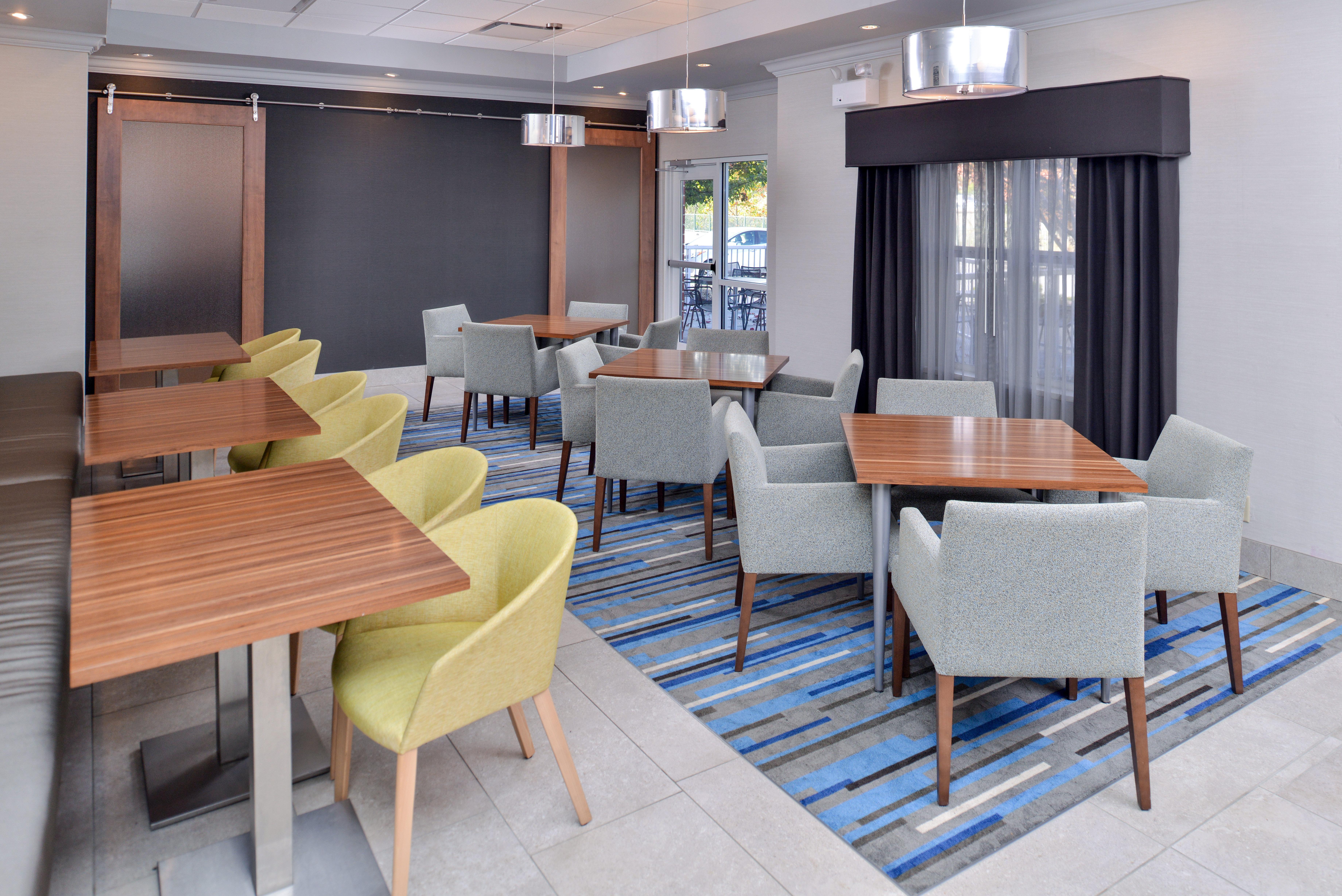 Holiday Inn Express Hotel & Suites St. Louis West-O'Fallon By Ihg Εξωτερικό φωτογραφία